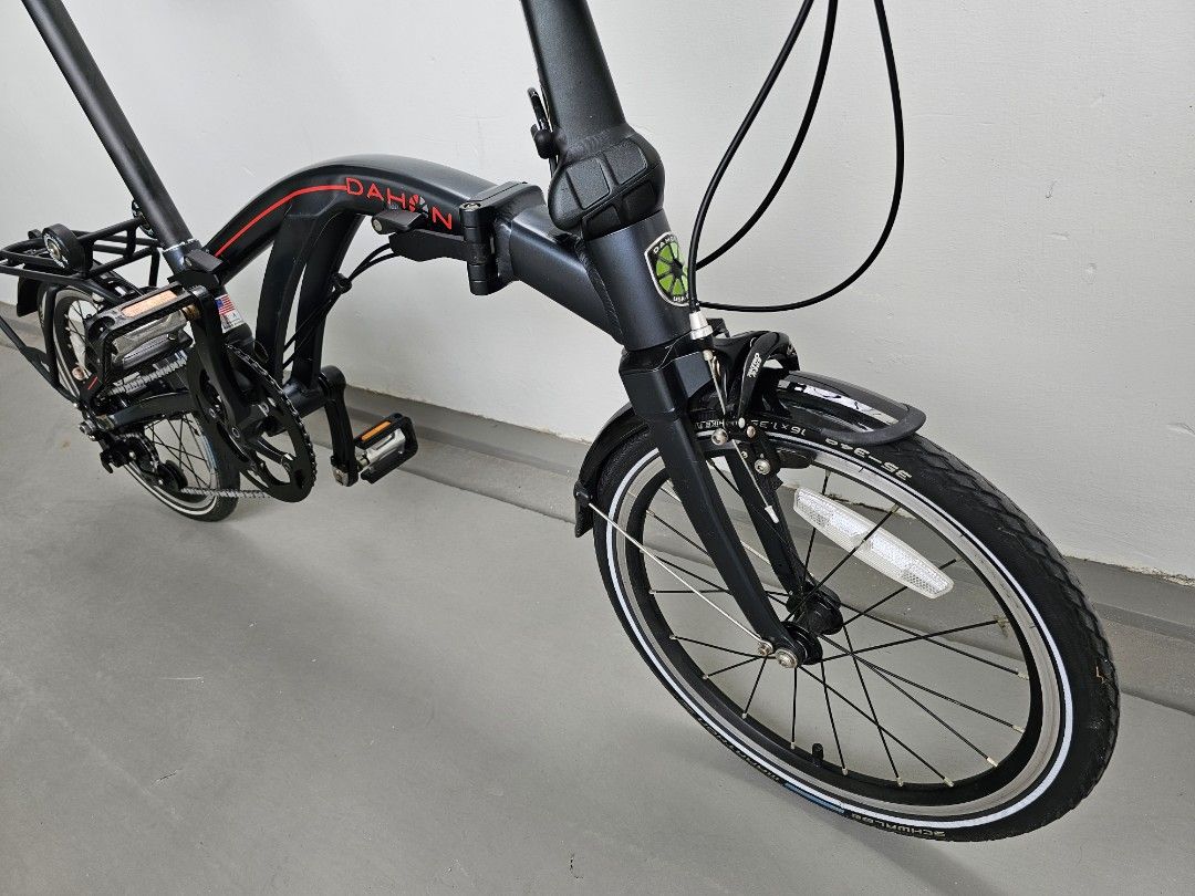 Dahon Curl i4, instead of Dahon Curl i3, Trifold similar to pikes ...
