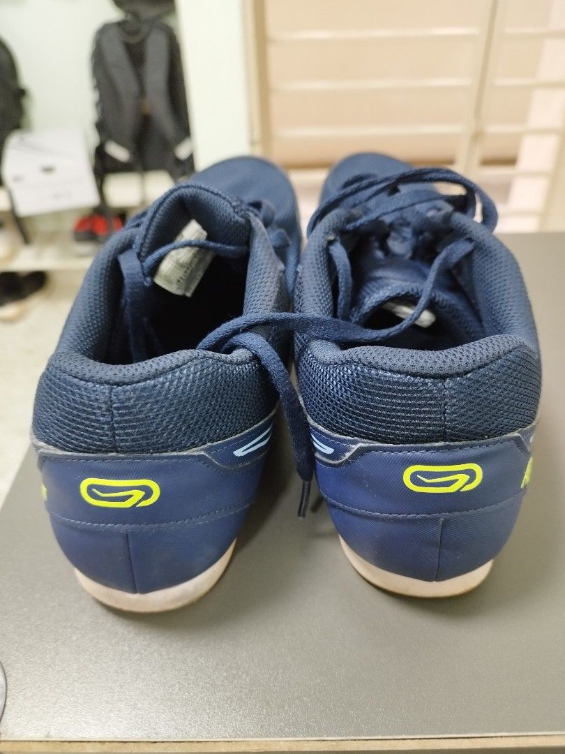 decathlon running spikes