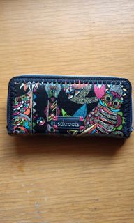 Dompet Panjang Sakroots wallet