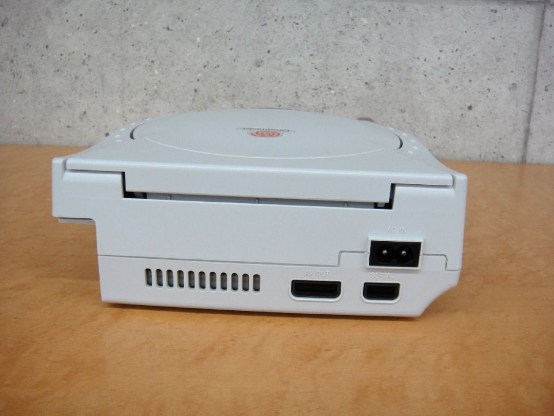 Dreamcast (DC) 主機SEGA HKT-3000 附外盒, 電子遊戲, 電子遊戲機