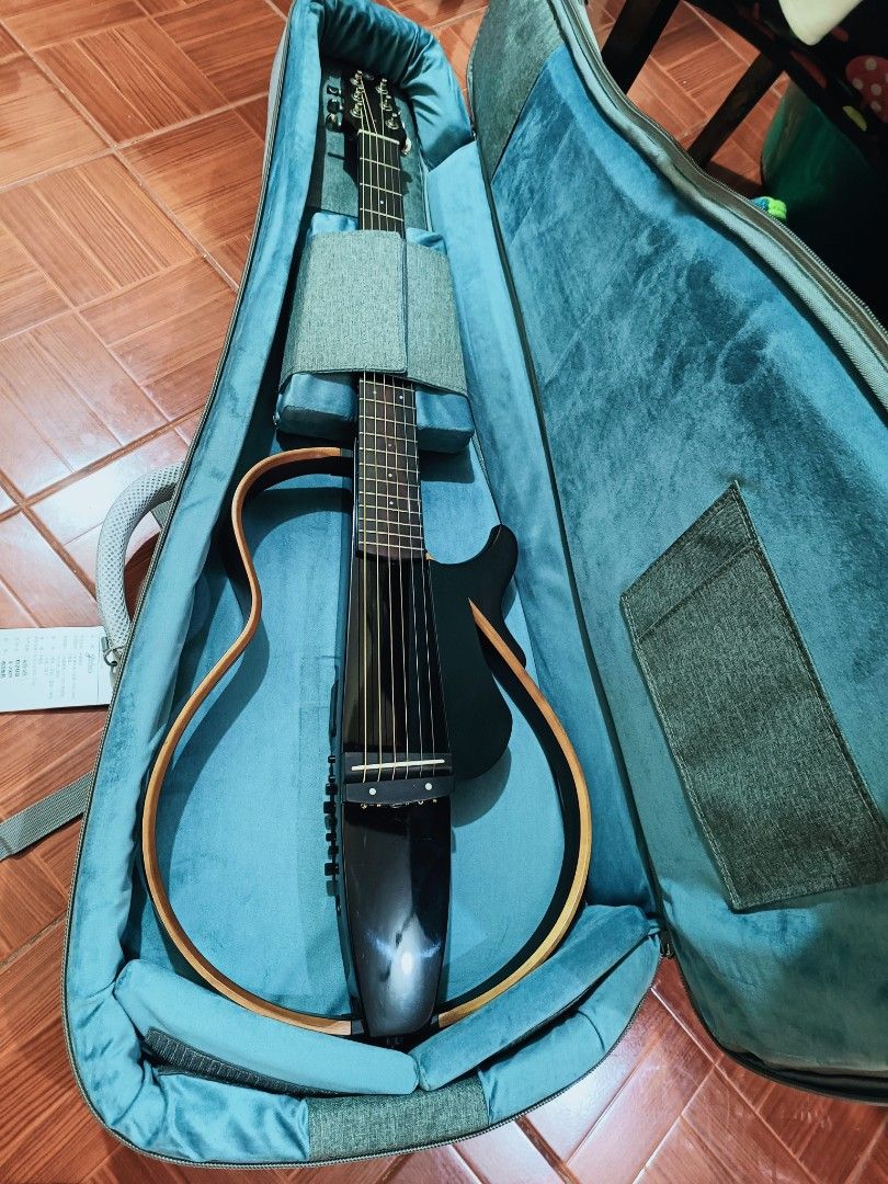 Baluti hotsell gig bag