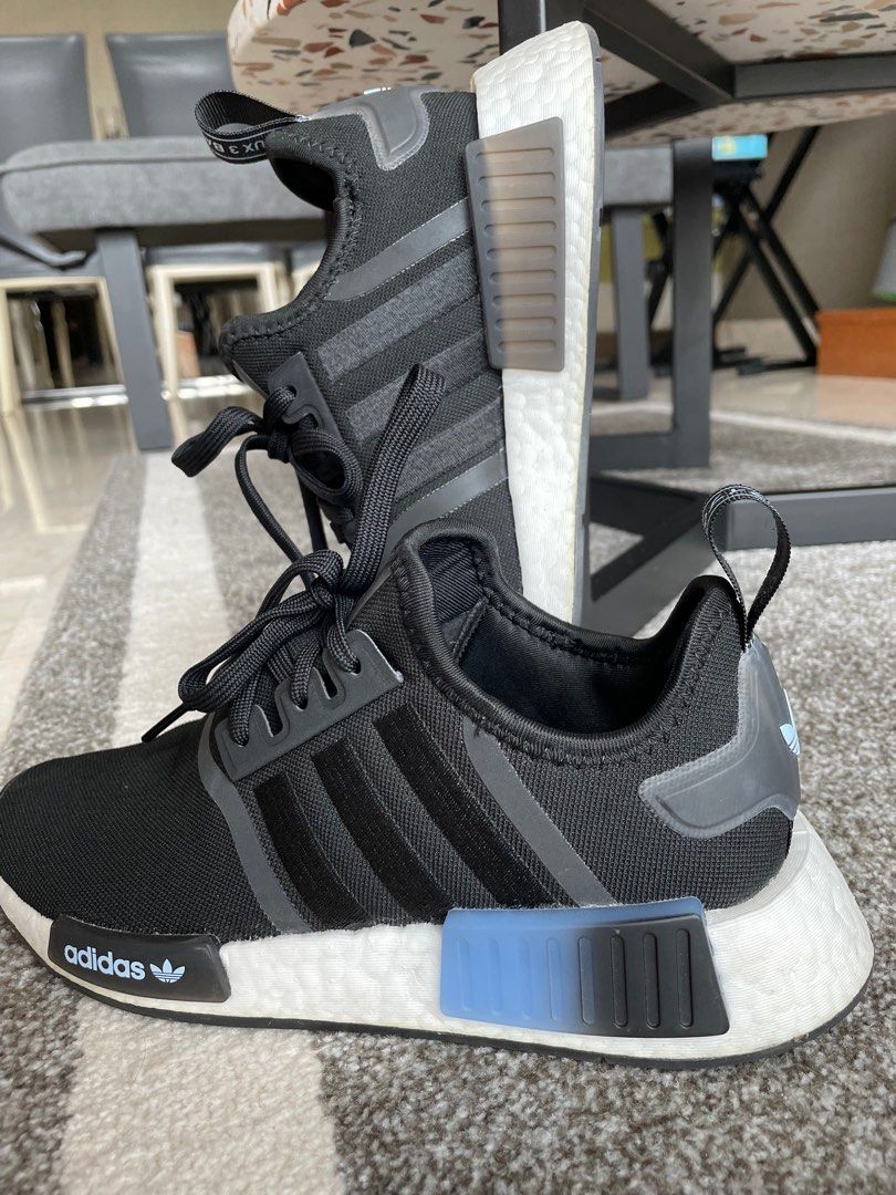 Nmd r1 deals on sale