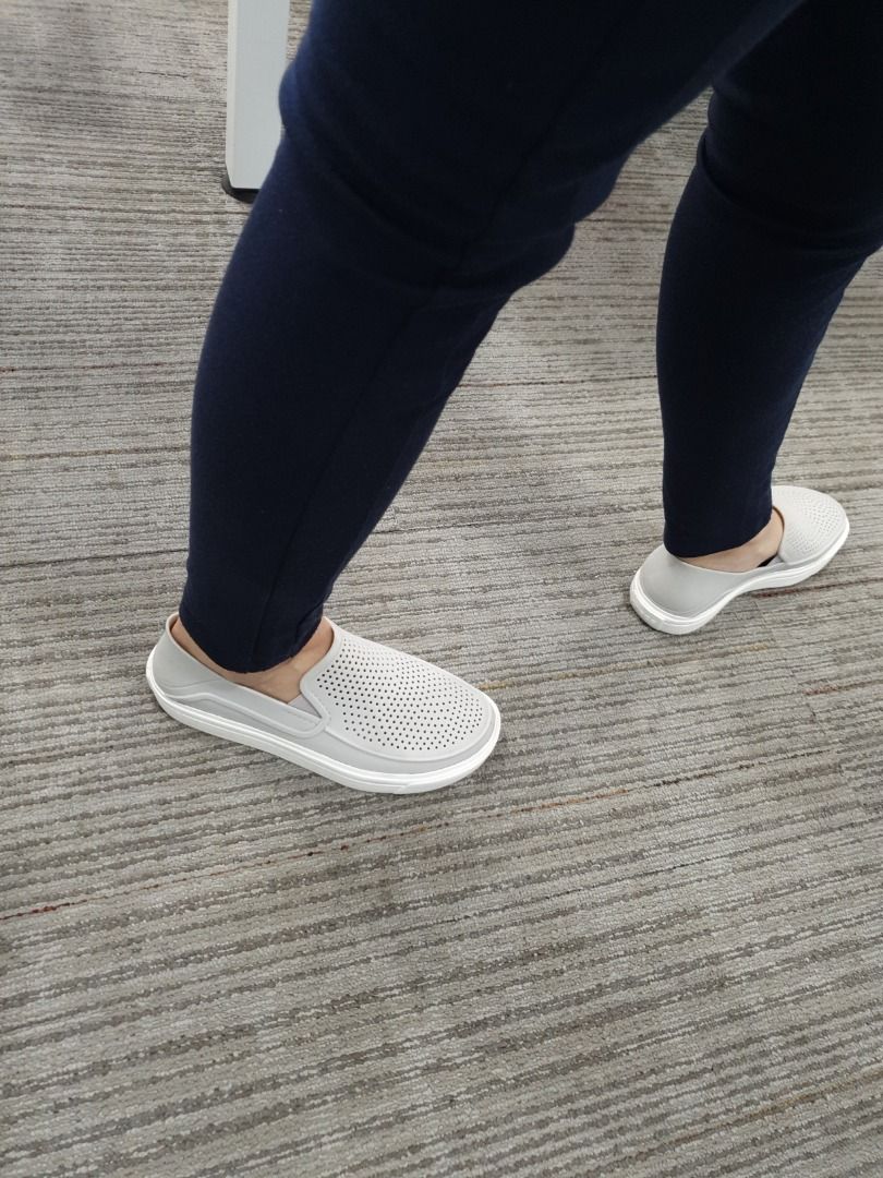 Crocs women's citilane low slipon w sneaker store