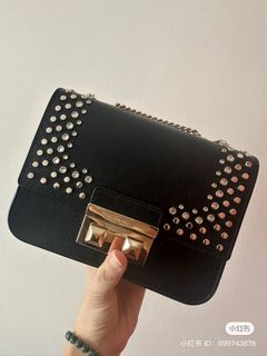 (Category: ) located in . Submitted by mosmr_120306 (Listing ID 1243807022, Image 1). Description: .