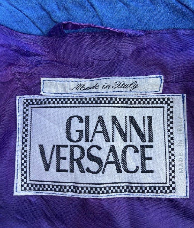 GIANNI VERSACE, Women’s Fashion, Coats, Jackets and Outerwear on Carousell