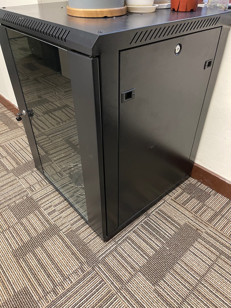 Good Quality Server Rack Network Cabinet Wall Mounted Data Rack ...