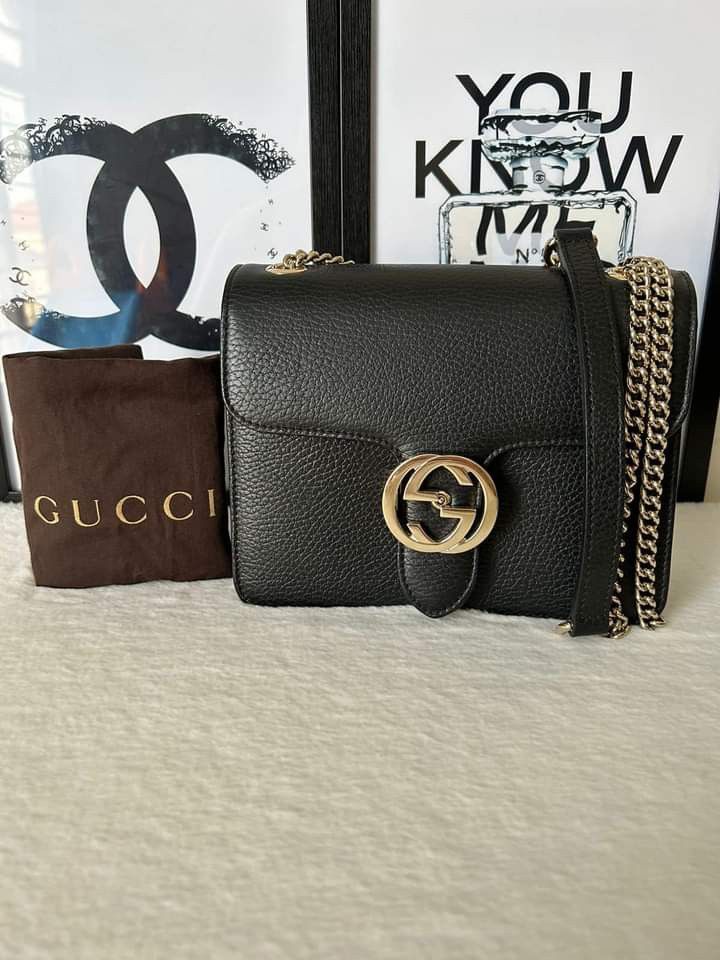 Gucci interlocking g shoulder bag top