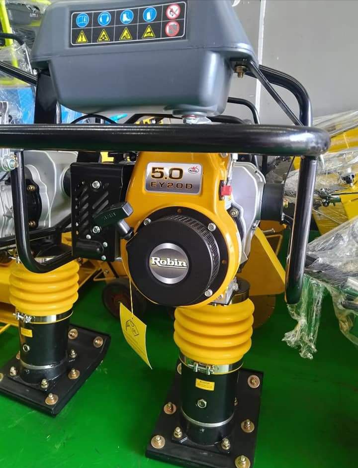 Hakata Japan Gasoline Tamping Rammer (Robin Engine), Commercial