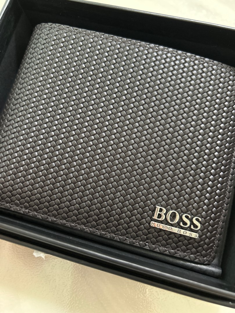 Hugo Boss Wallet, Men's Fashion, Watches & Accessories, Wallets & Card ...