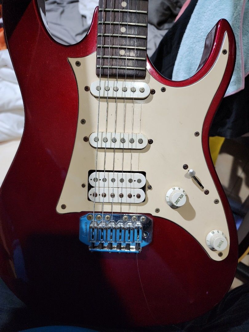 Ibanez shop gio 2005