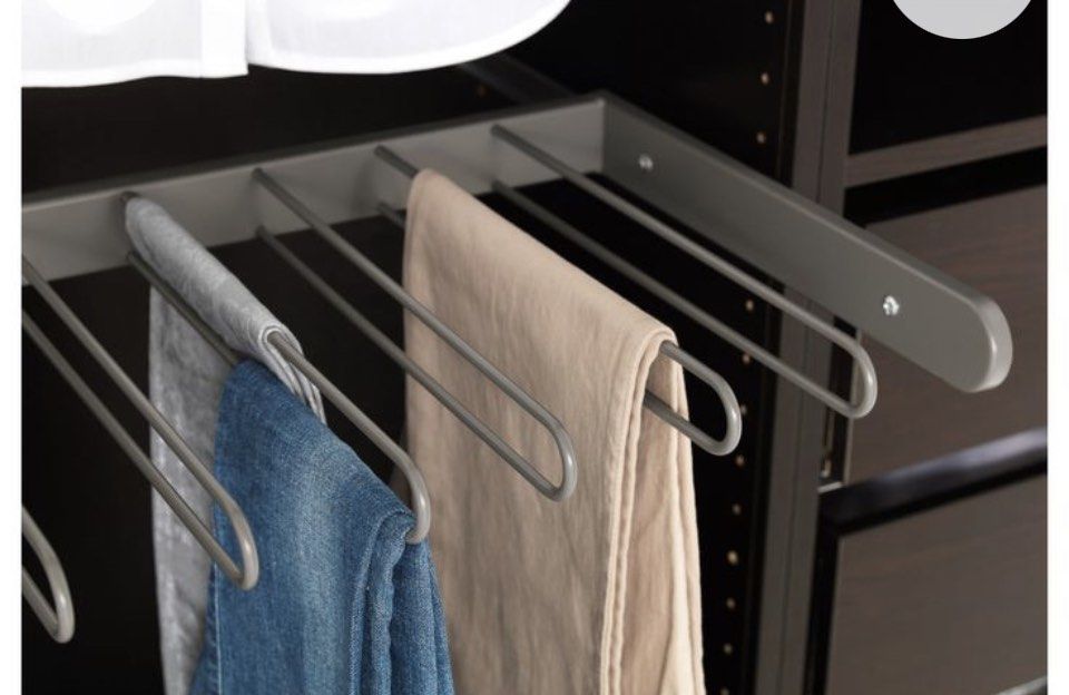Komplement pull out clothes rail top