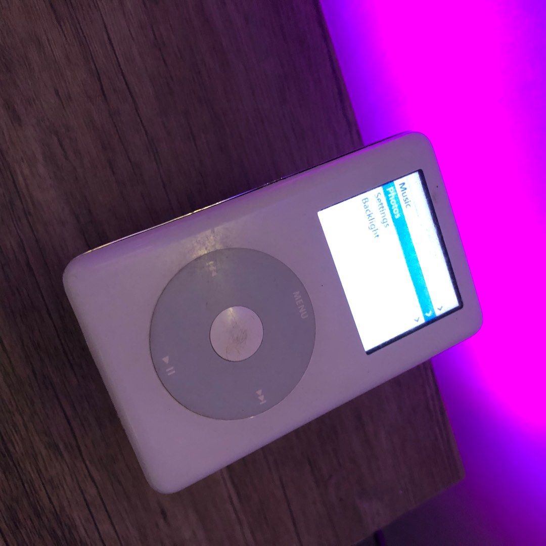 iPod Classic 4th Generation Photo (Category: Other Gadgets) located in Lipa City. Submitted by slicksmithtechnology (Listing ID 1243736727, Image 2). Description: Working, the case has scratches and lcd corner has some white area but doesn’t affect the performance and readability of the content. Battery just recently replaced with brandnew one..