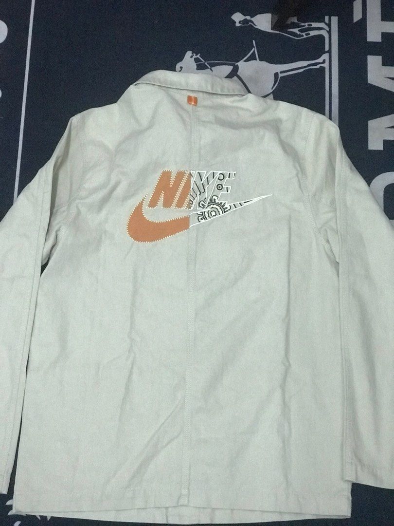 jacket nike Men s Fashion Coats Jackets and Outerwear on Carousell