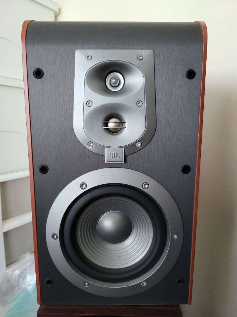 Lade være med Dwell Bygge videre på JBL ES30 Speaker, Audio, Soundbars, Speakers & Amplifiers on Carousell