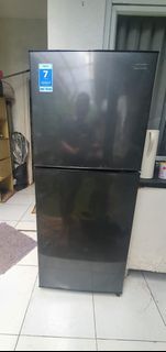Jual cepat Aqua Kulkas2 pintu AQR D261