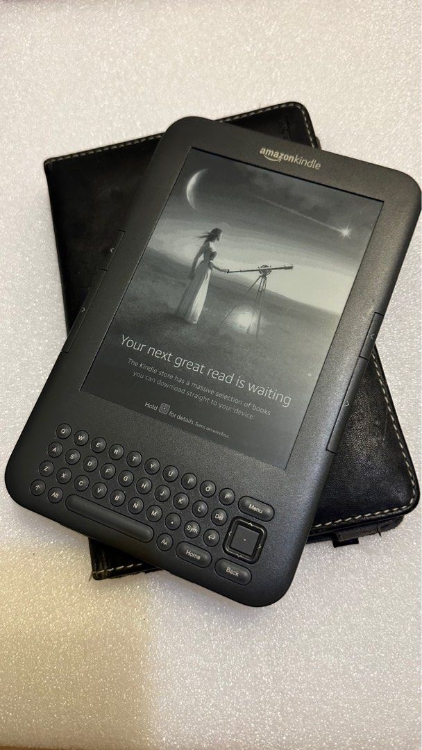 Kindle 3 Keyboard Gen 3, Mobile Phones & Gadgets, EReaders on Carousell
