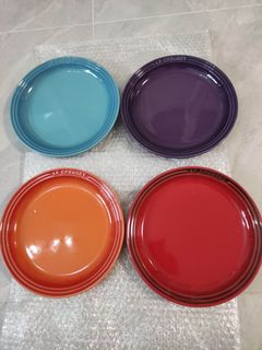 （分類：）位於 。 由 bbbbbcccc 提交（商品編號 1243819753，圖片 1）。簡介： 。