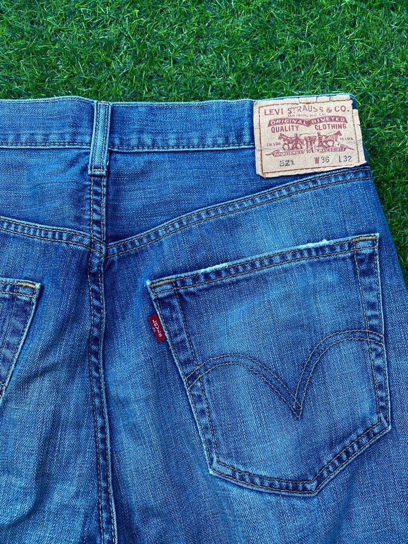 Levi s 521 Straight Cut