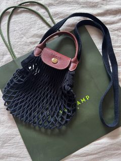 (Category: ) located in . Submitted by chic_luxe (Listing ID 1243745994, Image 1). Description: .