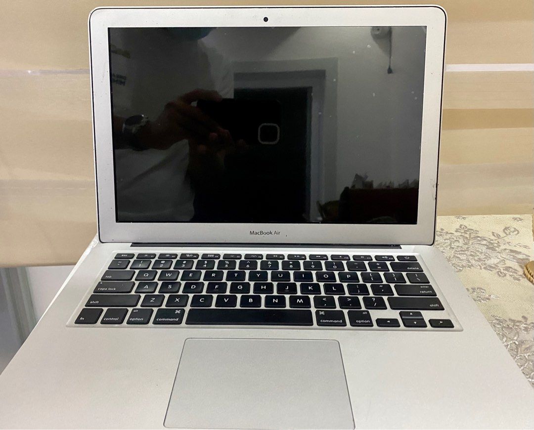 2017 MacBook Air 13インチi7 8GB 121GB-1 【公式通販】