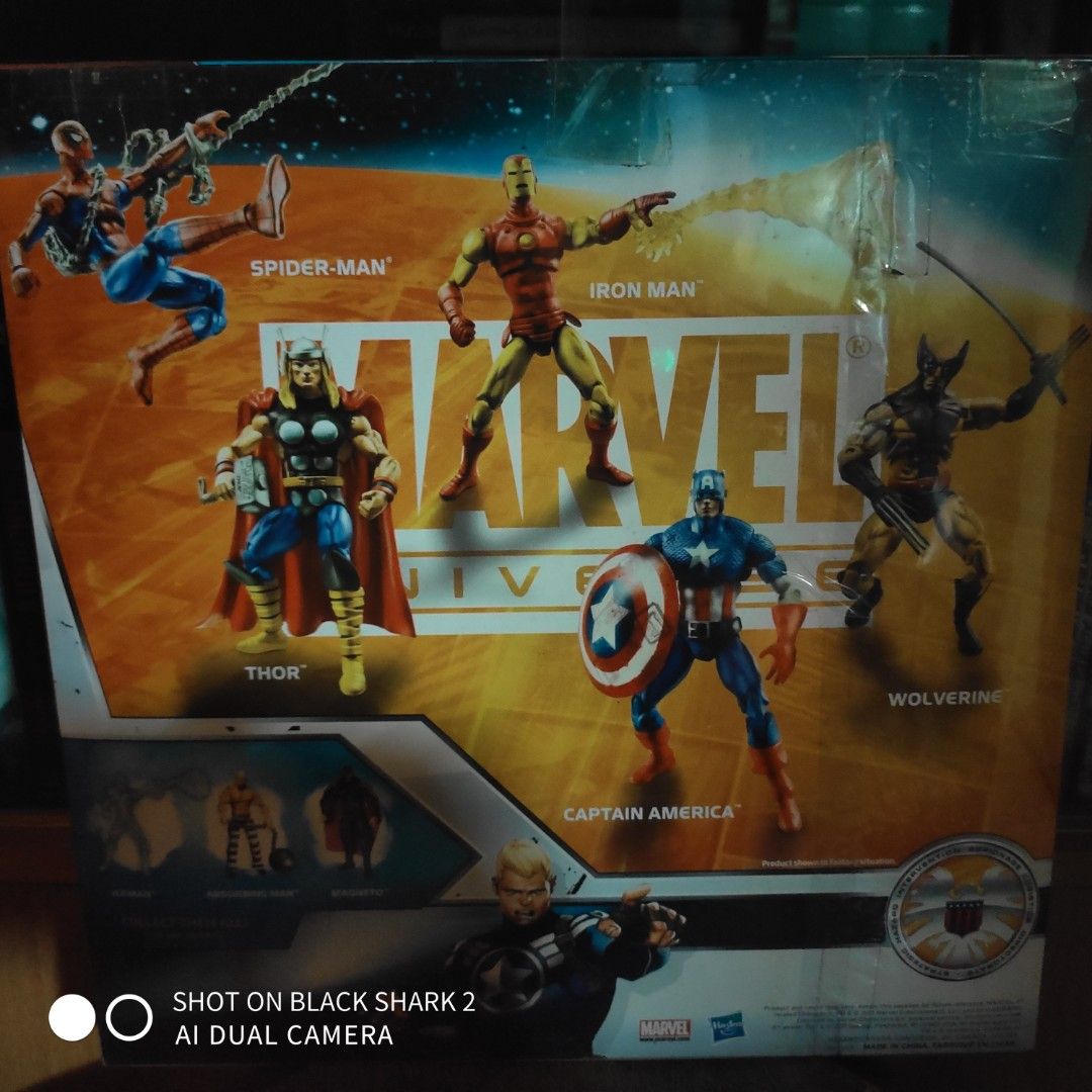 Marvel Universe Ultimate Gift Set 3.75" Avengers Marvel Legends (Category: Figurines & Statues) located in Makati City. Submitted by strawhut (Listing ID 1243891011, Image 2). Description: Bnew Old Stock / Never Used Shipping tru Lalamove/Grab/LBC COP Meetup: Circuit Makati/Glorietta.