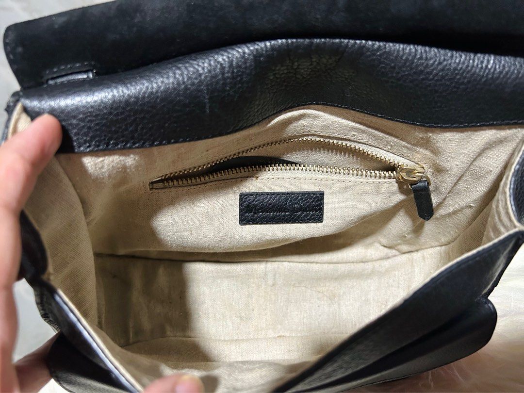 Takashi Murakami Sunflower Rainbow Sling Bag, Women's Fashion, Bags &  Wallets, Cross-body Bags on Carousell