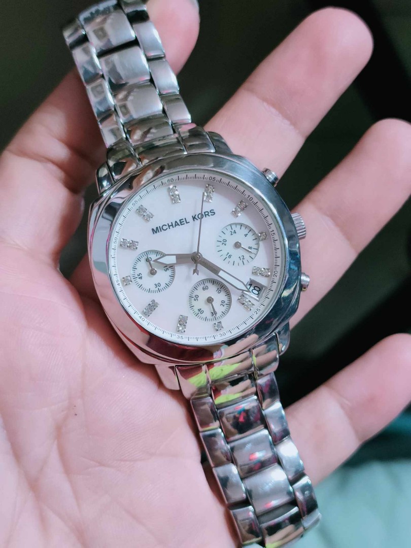 Michael kors Authentic med face on Carousell