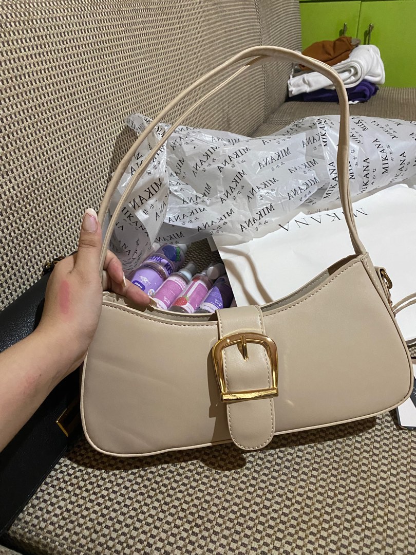 GUESS Ginevra Elite Shoulder Bag, Blush Logo: Handbags