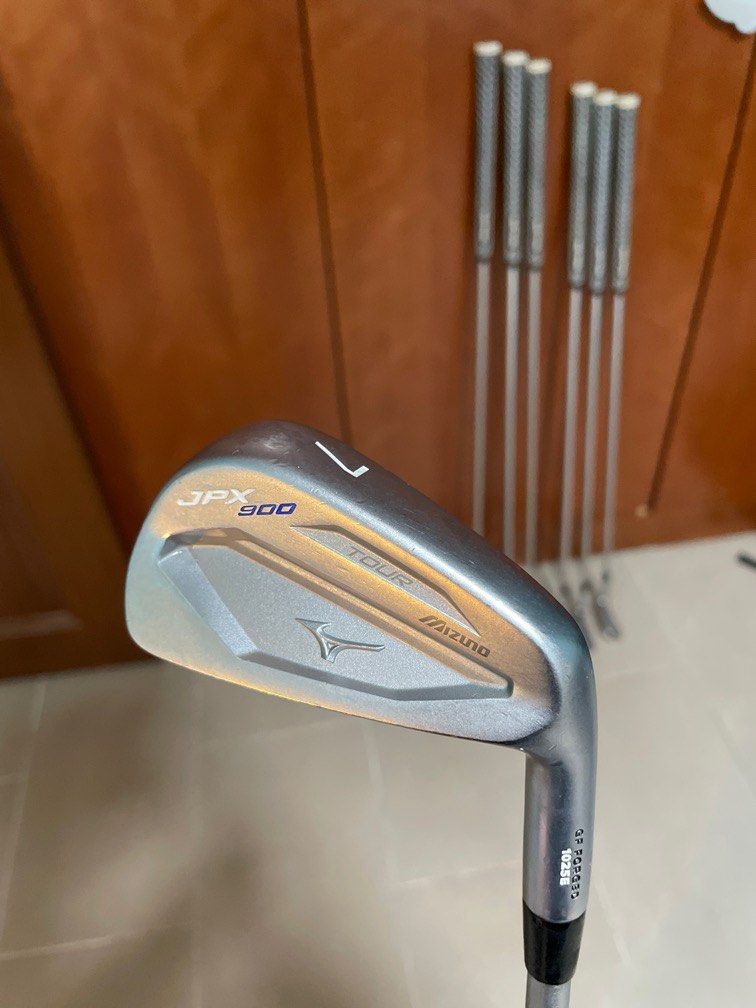 Mizuno JPX 900 Tour Irons 4 Pw Sports Equipment Sports Games