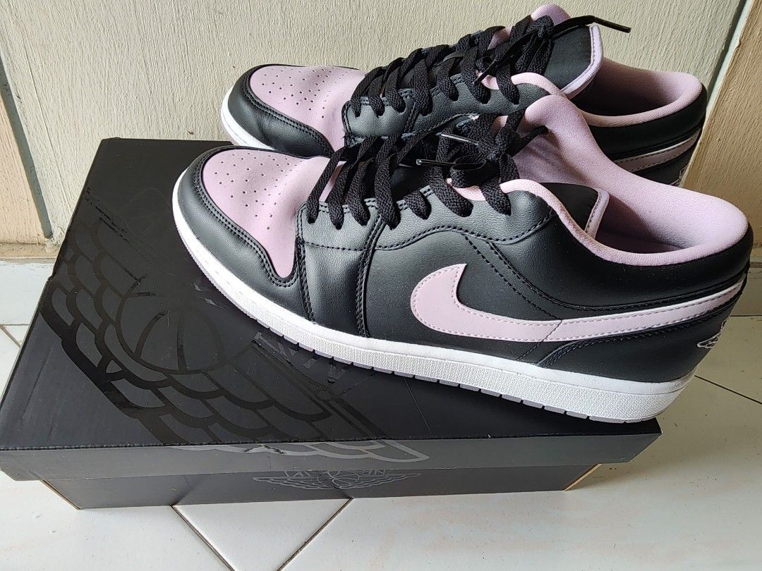 Purple pink and black on sale jordans