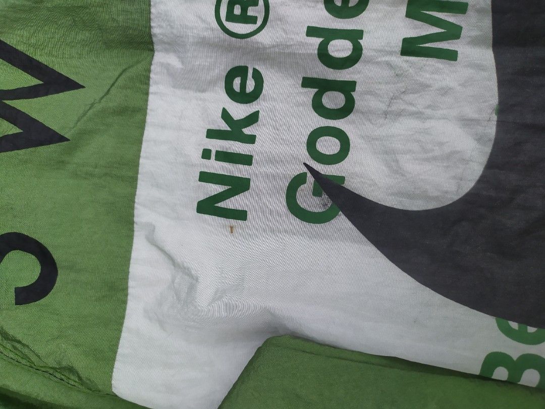double check nike windbreaker