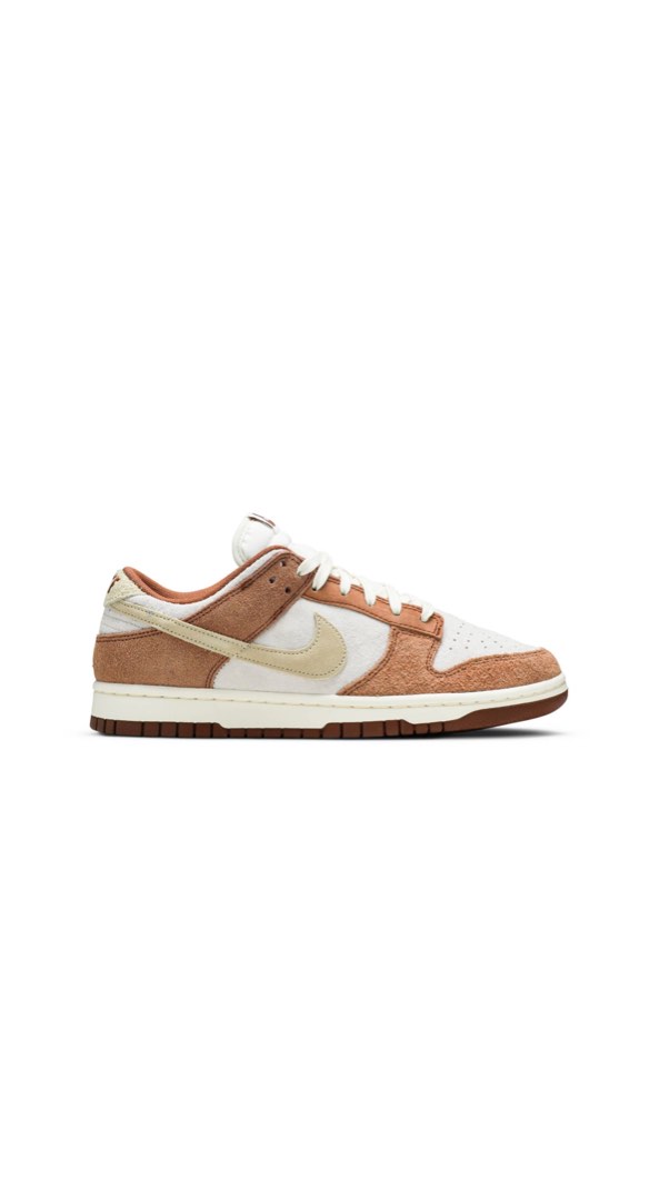 US 9 Nike Dunk Low Curry Men s Fashion Footwear Sneakers on