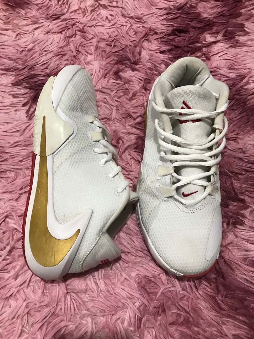 Nike zoom hotsell freak roses