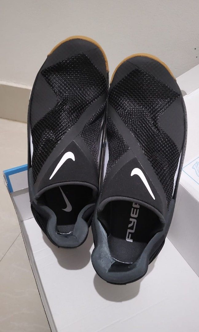 new nike go fly ease