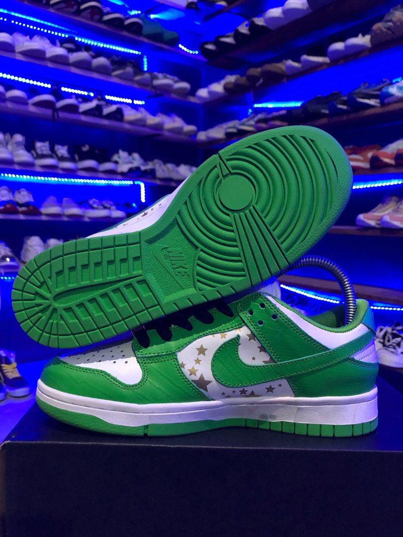 Nike SB Dunk X Supreme on Carousell