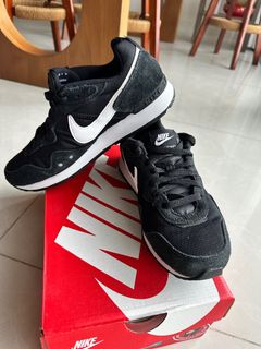 （分類：）位於 。 由 hazelnuttttt20 提交（商品編號 1243717284，圖片 1）。簡介： 。