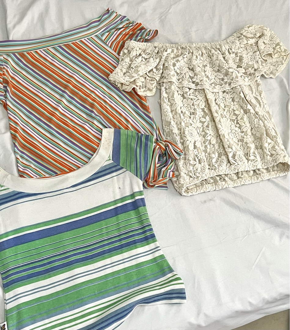 Off shoulder hotsell tops under 200