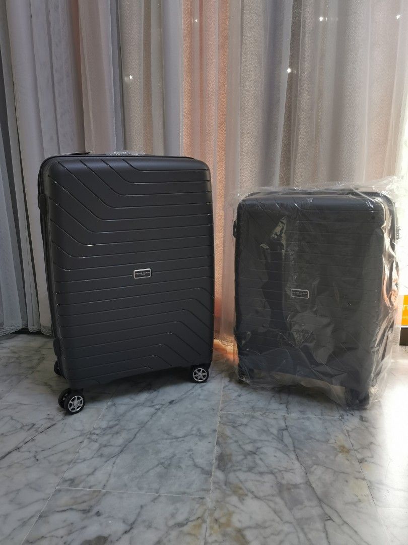 Pierre cardin discount expandable luggage