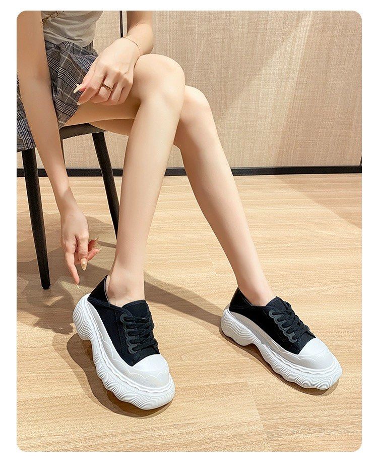 White platform on sale canvas shoes