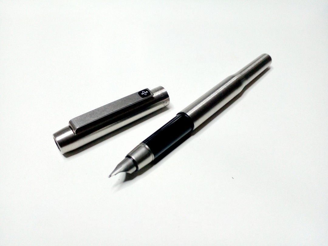pulpen parker 25 made in england original, Buku & Alat Tulis, Alat ...