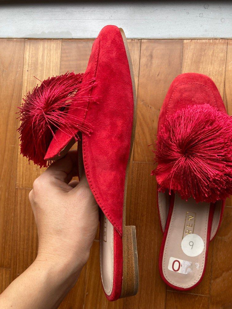 Red pom top pom slippers
