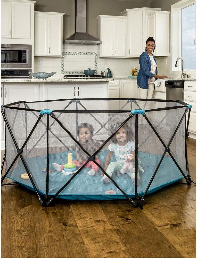 Baby gate play store yard 8 panel