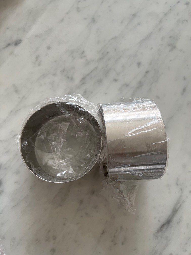 Ring Mold - 8cm (6pcs) (Category: Bakeware) located in Manila. Submitted by yna.items (Listing ID 1243778411, Image 3). Description: • Got these from Shopee • RFS: bought the wrong size • ₱120 each, Take all 6 pcs for ₱720 • Got it for ₱128 each (original price: ₱256 each) .
