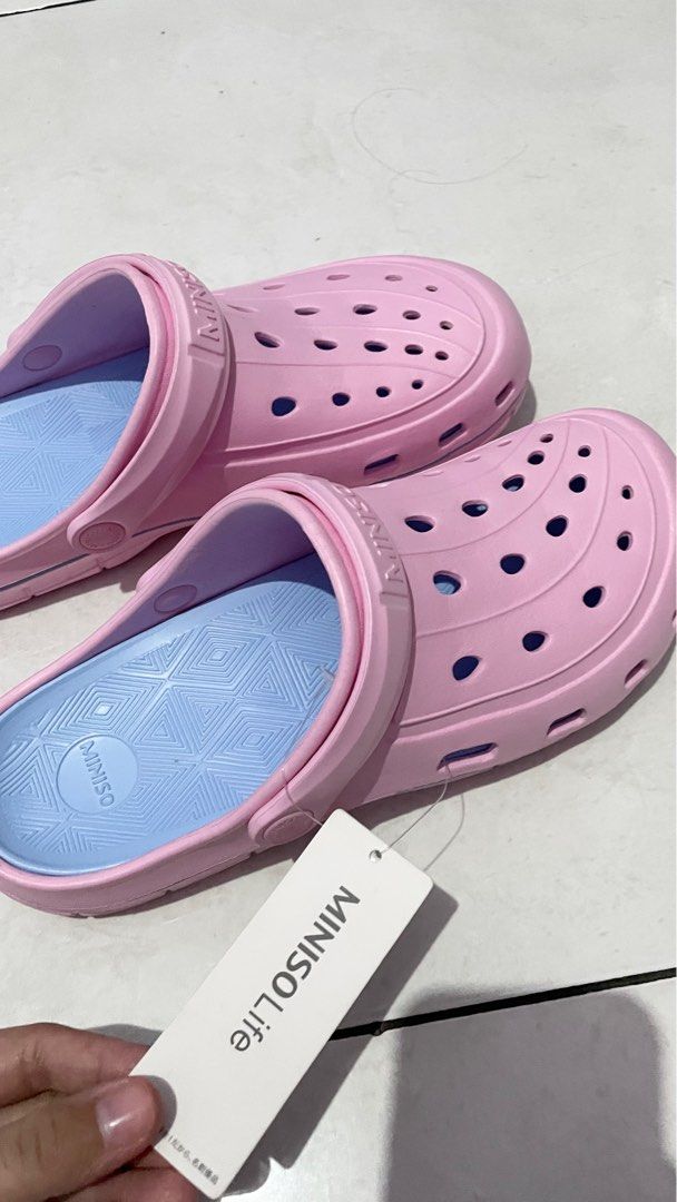 Sandal crocs miniso on sale