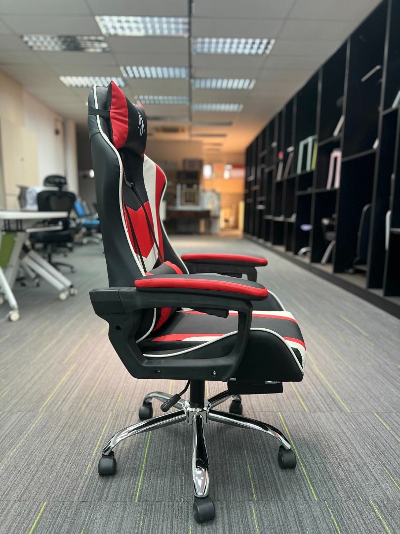 SeatZone Ergonomic Gaming Chair Series with Legrest Red