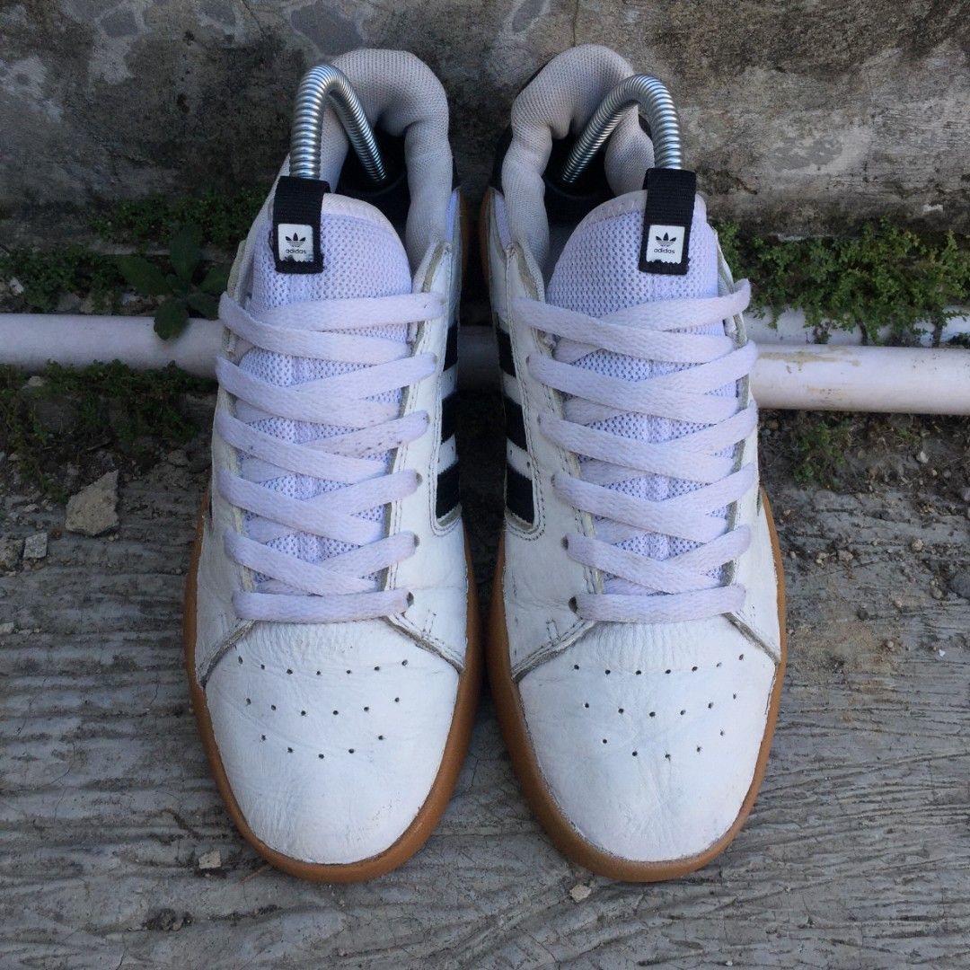 Sepatu second adidas Vrx Original 40