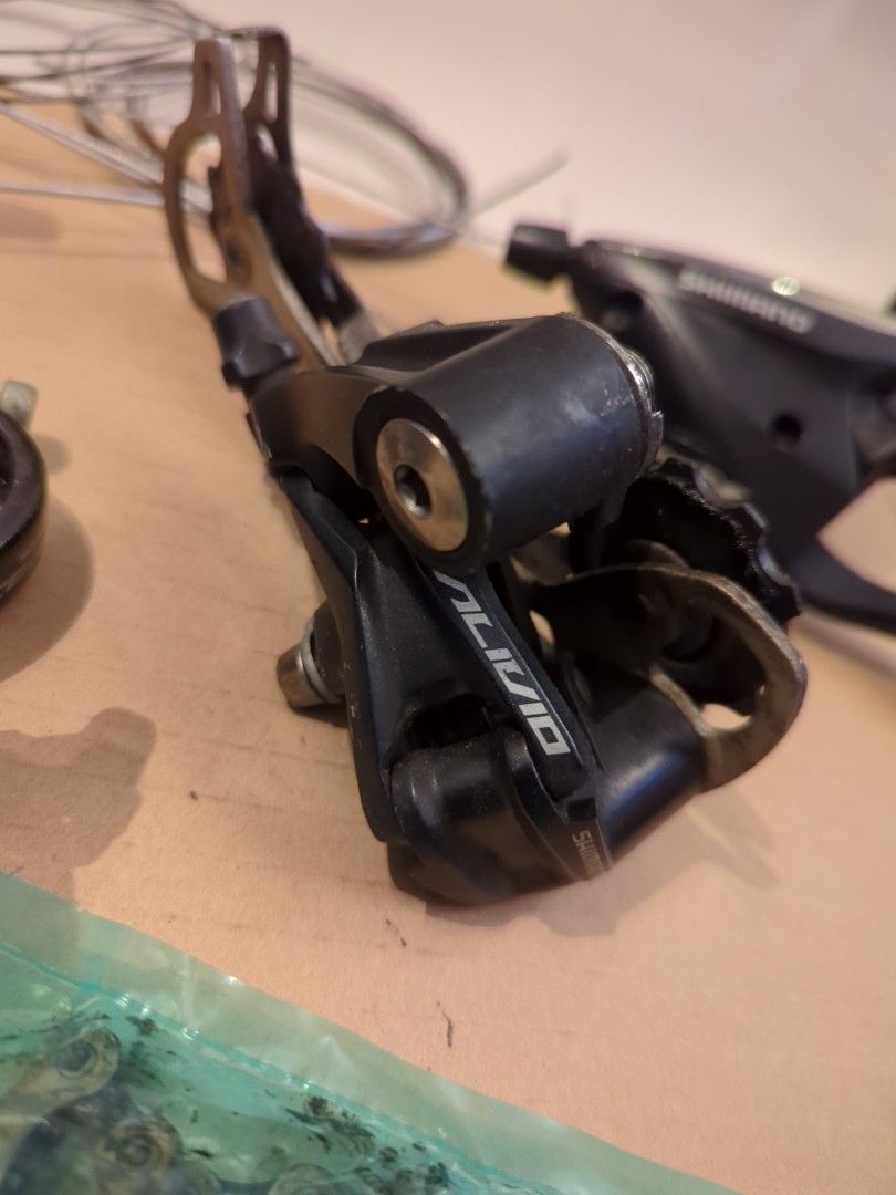 SHIMANO Alivio Acera groupset, Sports Equipment, Bicycles & Parts ...