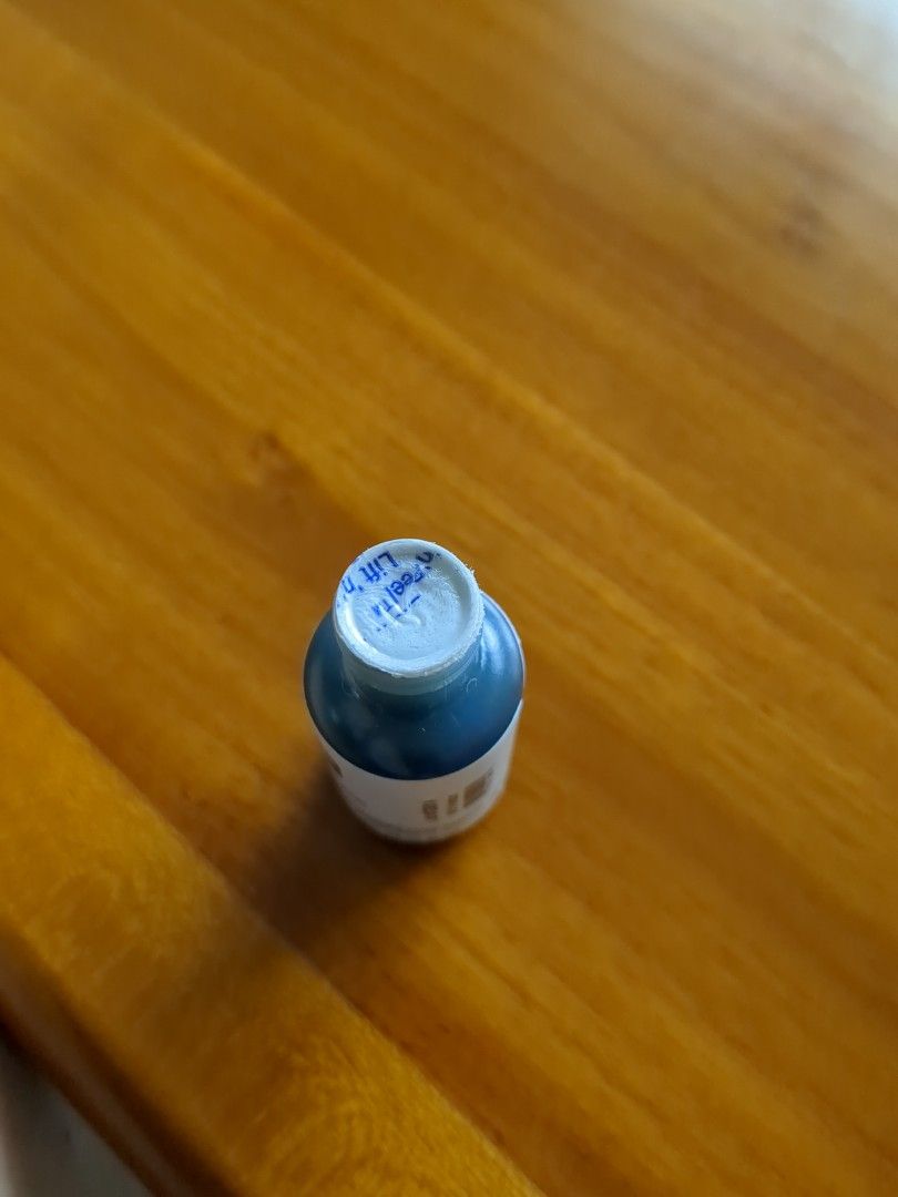 Sky blue food colouring, Food & Drinks, Spice & Seasoning on Carousell