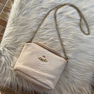 (Kategori: ) berada di . Dikirim oleh ninis_stuff_ (ID iklan 1243839867, Gambar 1). Deskripsi: .
