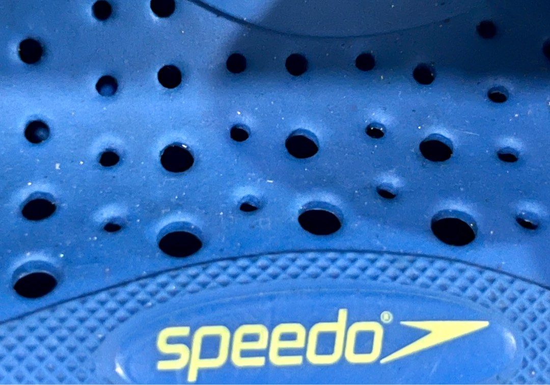 Speedo Aqua Jelly Water Shoes on Carousell